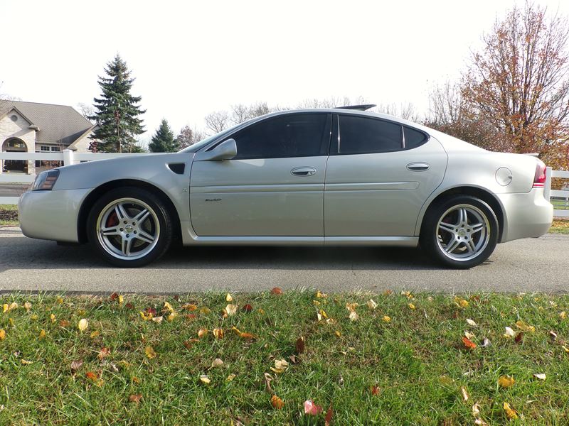 2007 Pontiac Grand Prix for sale by owner in Indianapolis