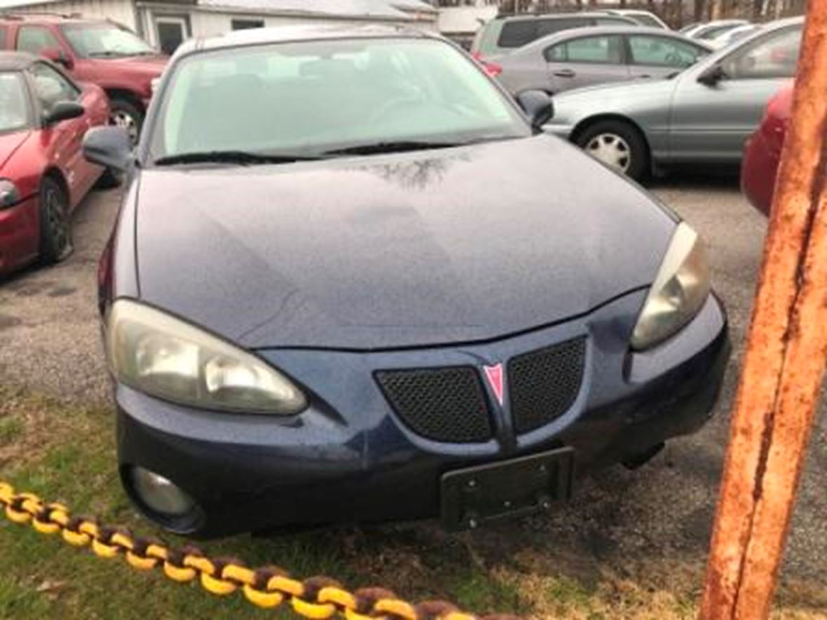 2008 Pontiac Grand Prix for sale by owner in Foristell