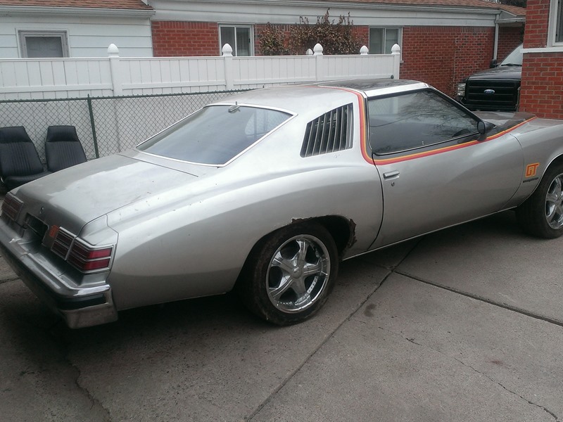 1977 Pontiac lemans for sale by owner in WESTLAND