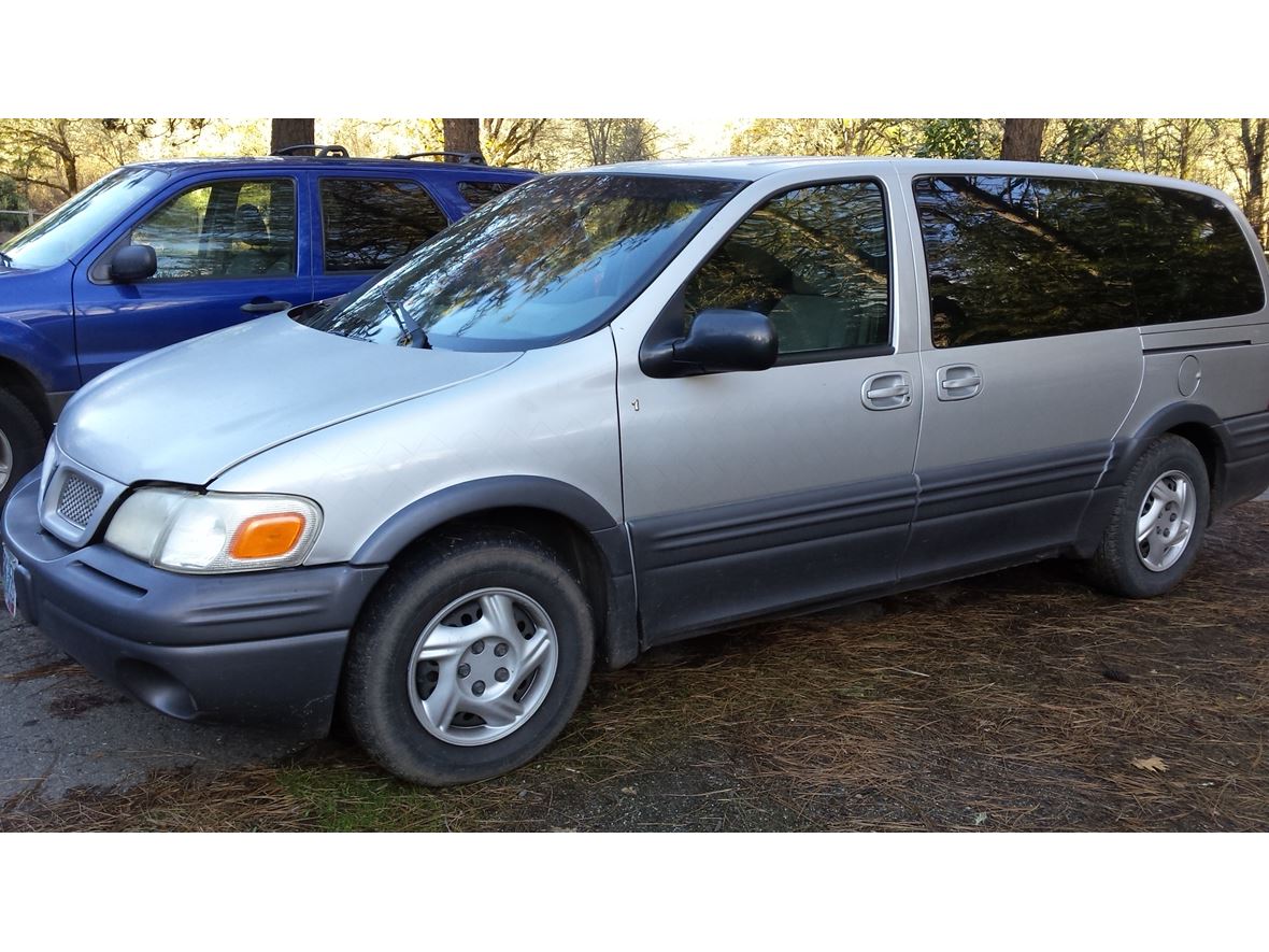 2000 Pontiac Montana for sale by owner in Wilderville
