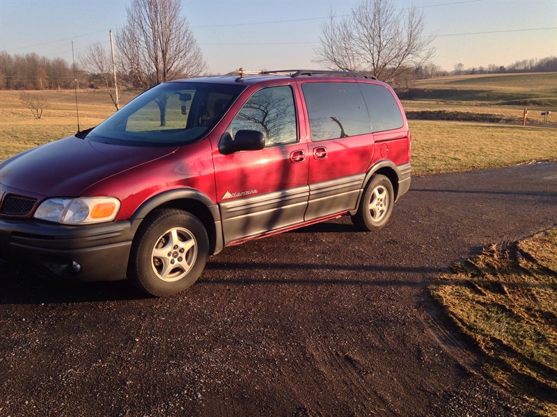 2002 Pontiac Montana for sale by owner in EAST ROCHESTER