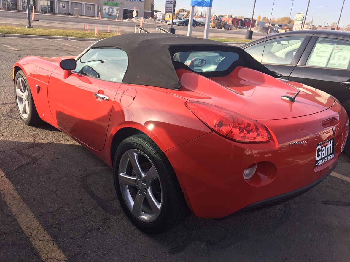 2006 Pontiac Solstice for sale by owner in Pompano Beach