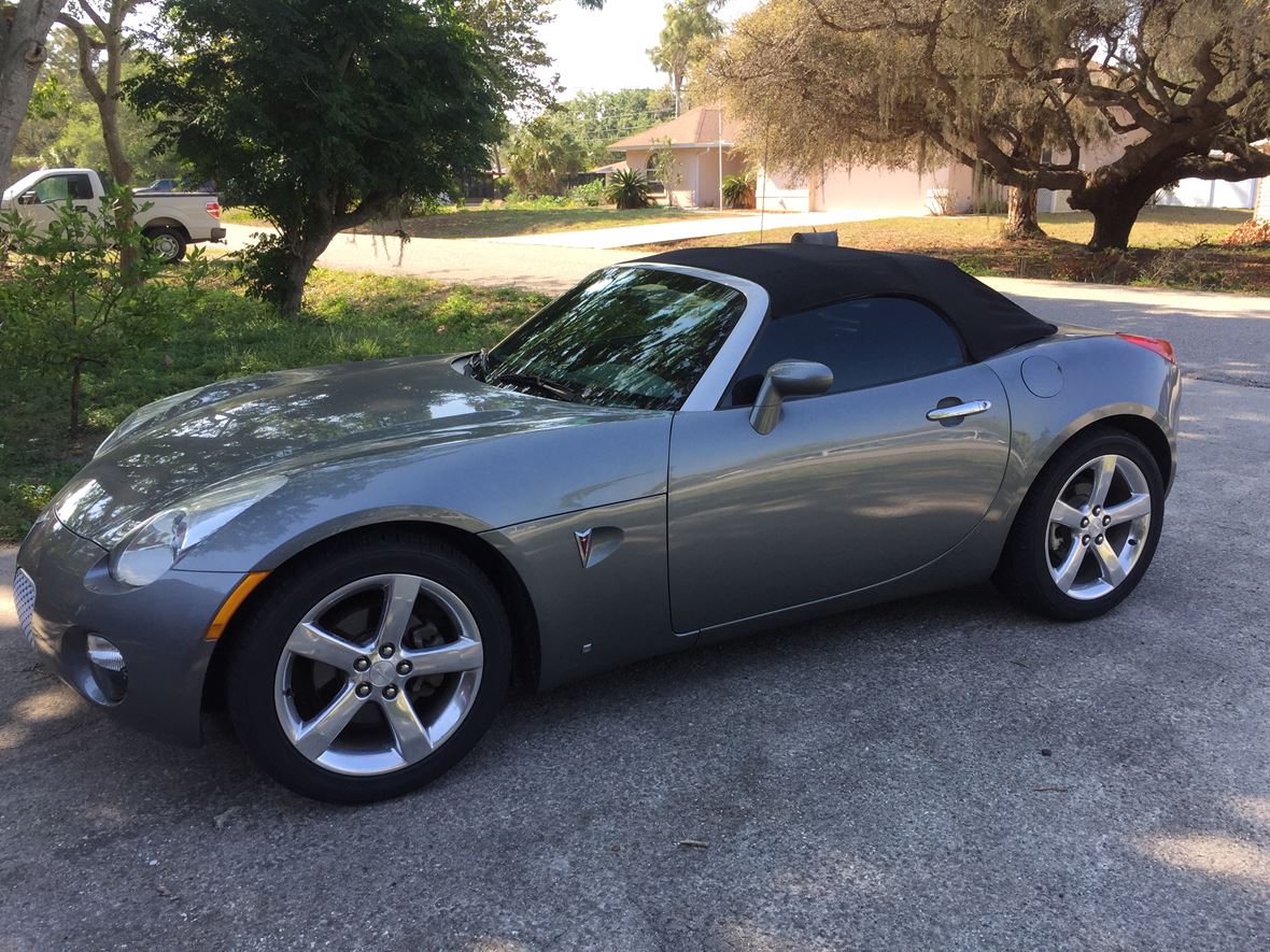 2006 Pontiac Solstice for sale by owner in Spring Hill