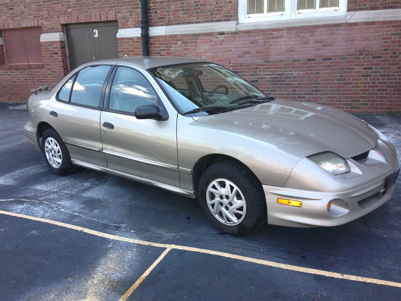 2000 Pontiac Sunfire for sale by owner in MISSOURI CITY