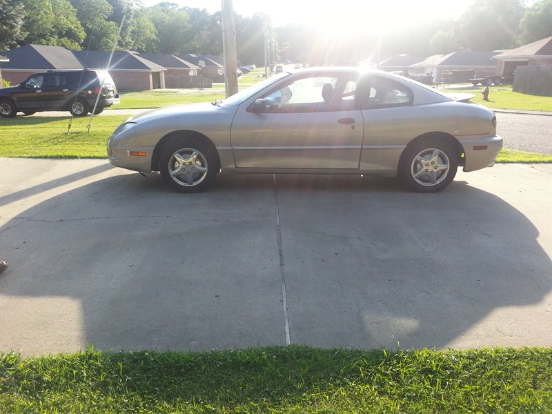 2003 Pontiac Sunfire for sale by owner in SENATOBIA