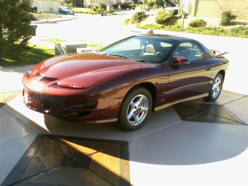 2000 Pontiac Trans Am for sale by owner in OAKLAND