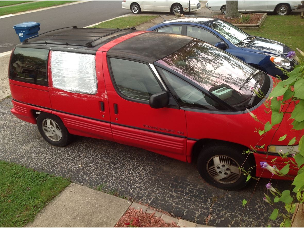 1993 Pontiac Trans Sport for sale by owner in Dayton