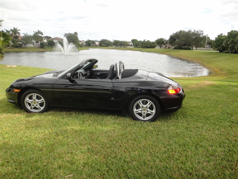 2003 Porsche Boxster for sale by owner in POMPANO BEACH