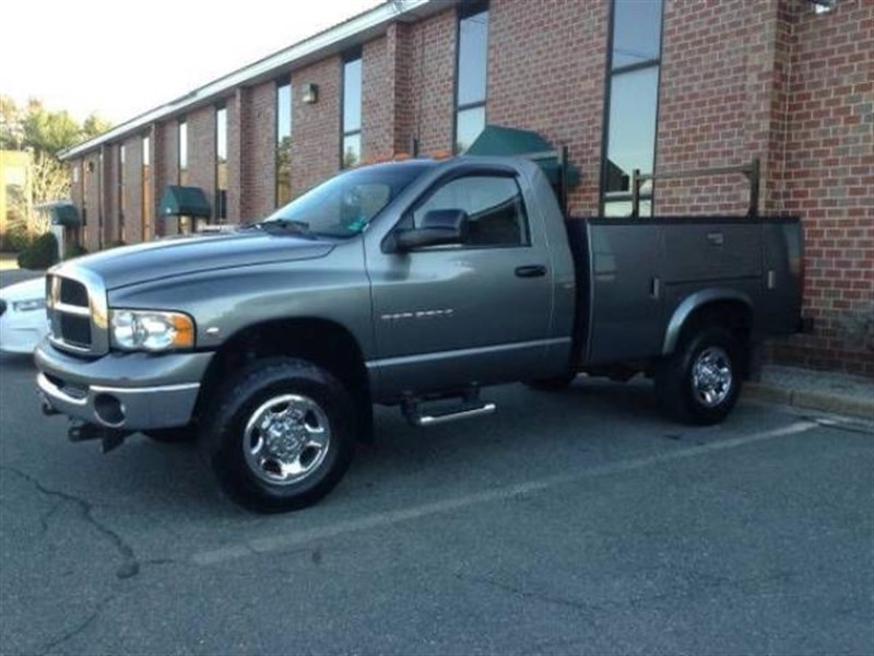 2005 RAM 2500 Slt for sale by owner in PITTSFIELD