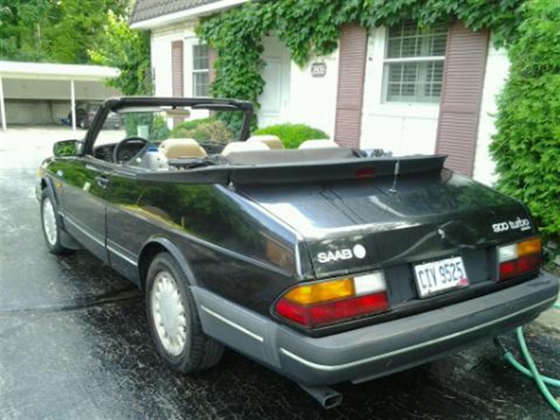 1988 Saab 900 turbo for sale by owner in COLUMBUS
