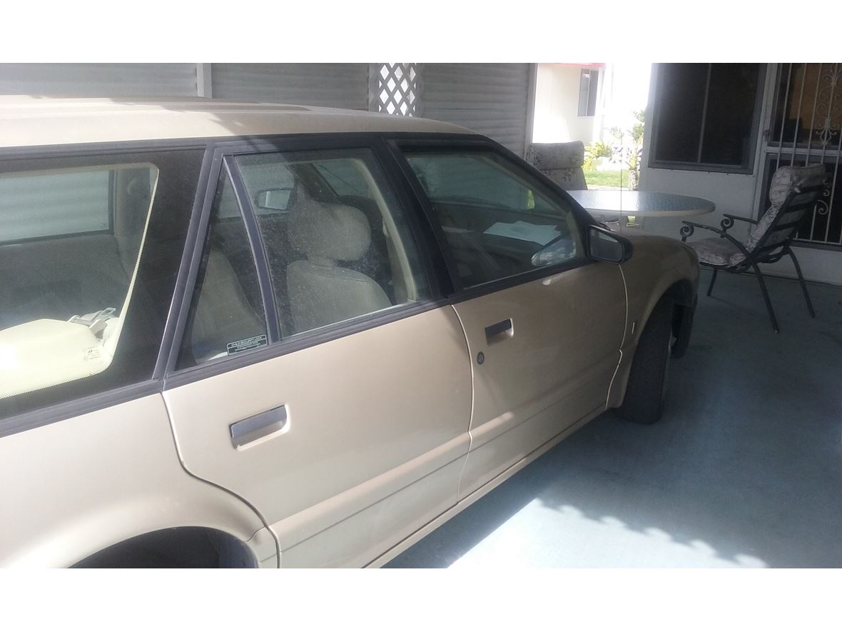 1995 Saturn S-Series for sale by owner in Bradenton