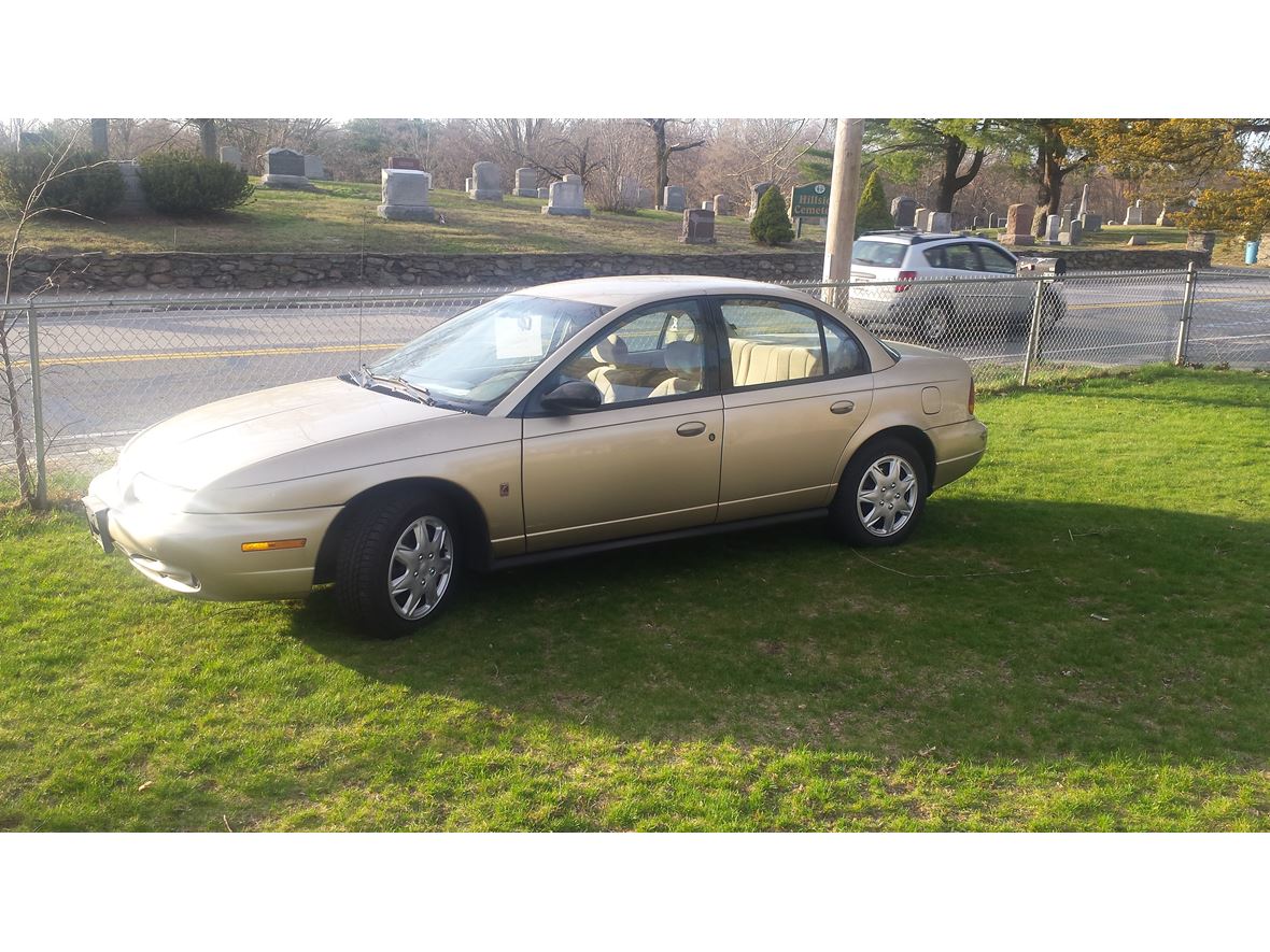 1996 Saturn S-Series for sale by owner in Attleboro