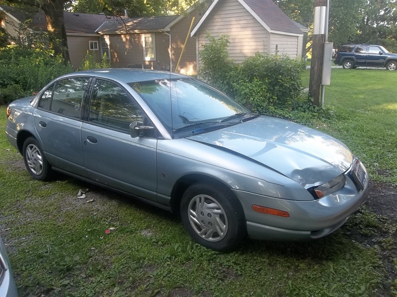 2002 Saturn sl1 for sale by owner in SUNBURY