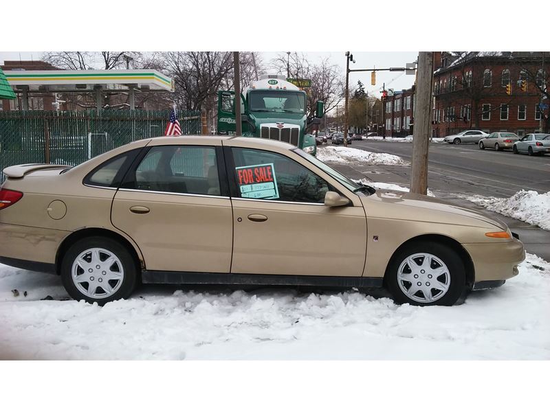 2001 Saturn veu for sale by owner in ROCHESTER