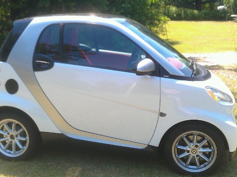 2009 Smart FORTWO for sale by owner in COLUMBIA