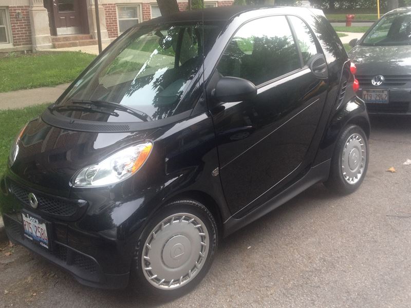 2013 Smart fortwo for sale by owner in CHICAGO