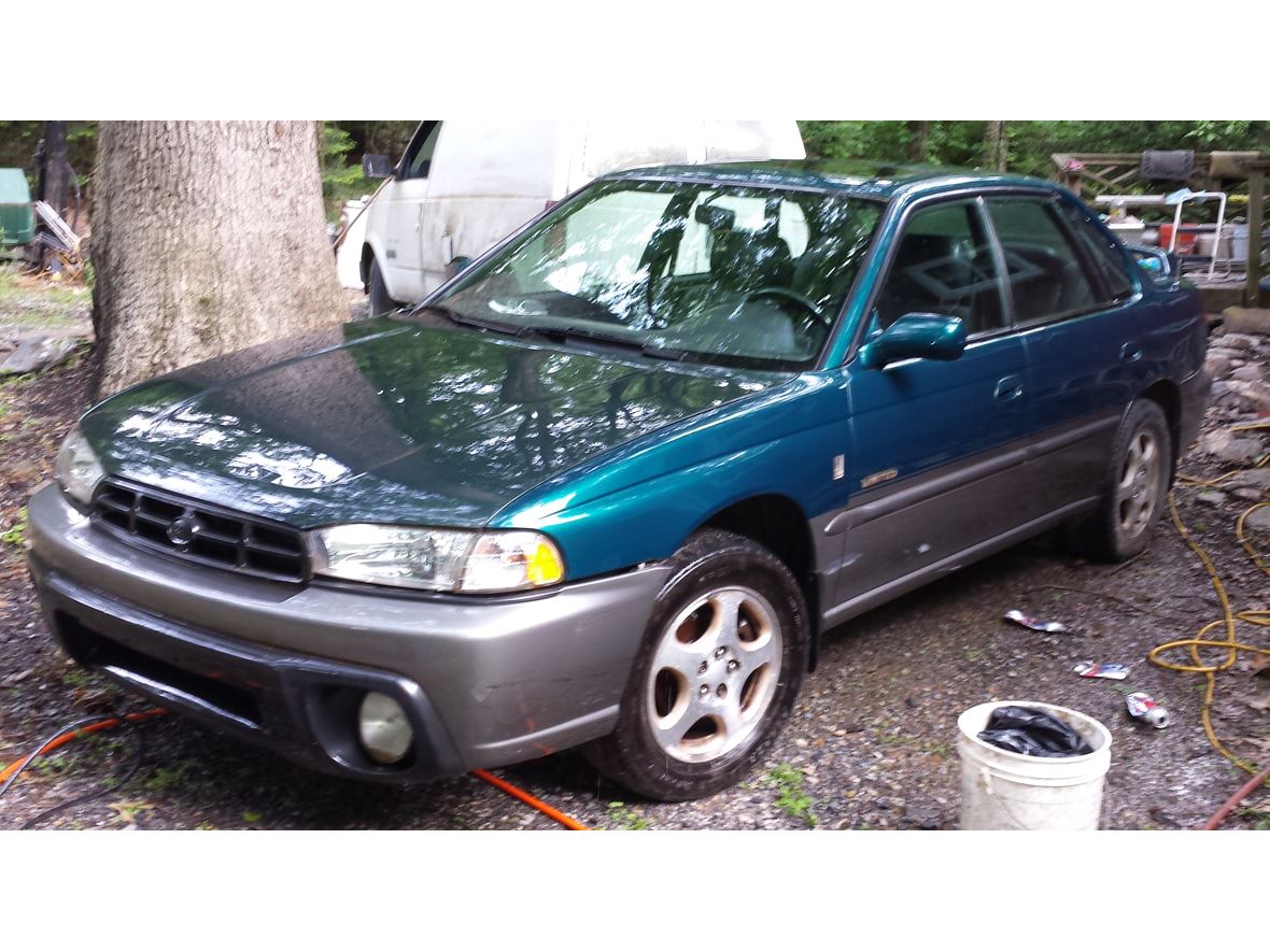 1999 Subaru Legacy for sale by owner in Harpers Ferry