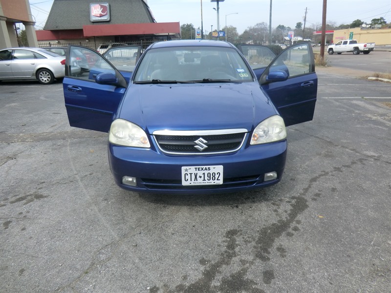 2006 Suzuki Forenza for sale by owner in HOUSTON