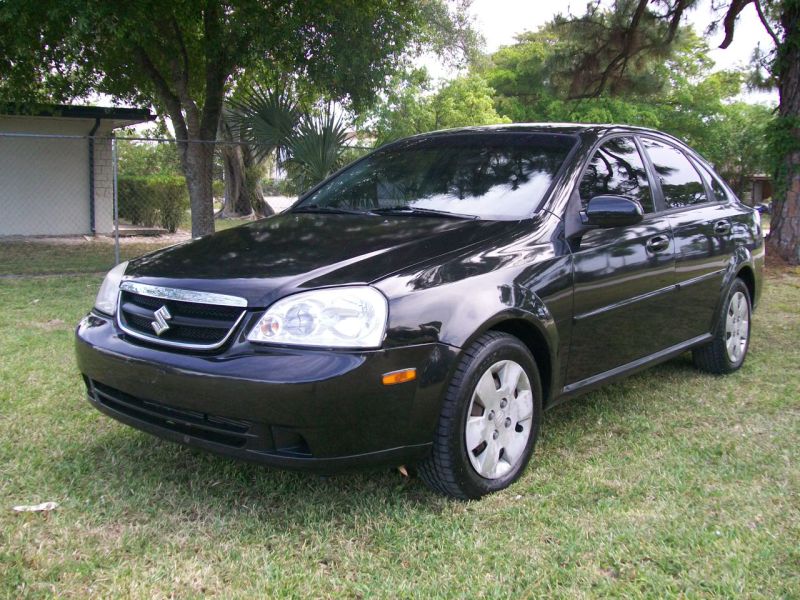 2007 Suzuki Forenza for sale by owner in ROYAL PALM BEACH