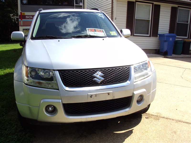 2006 Suzuki Grand Vitara for sale by owner in CHERRY HILL