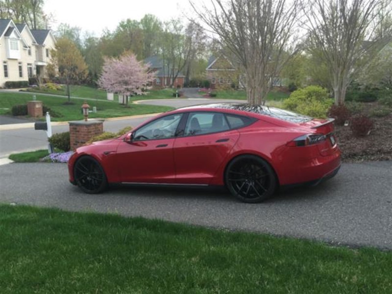 2013 Tesla S 85 for sale by owner in CHESTER