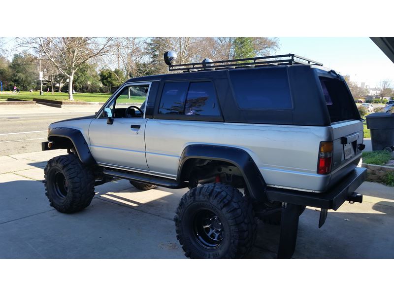 1987 Toyota 4Runner for sale by owner in SACRAMENTO