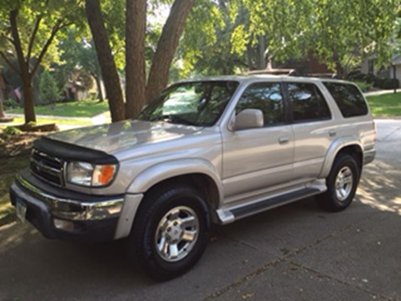 2000 Toyota 4Runner for sale by owner in Clive