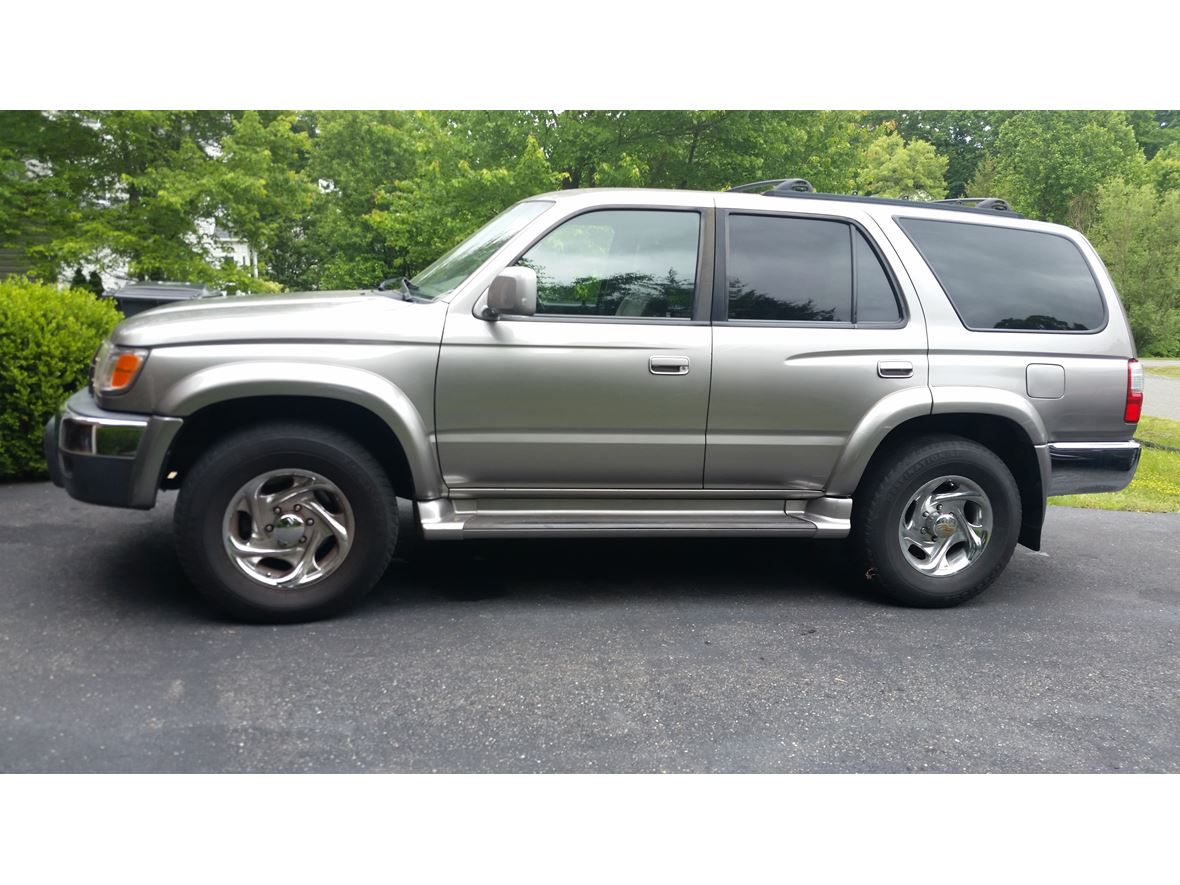 2002 Toyota 4Runner for sale by owner in Fredericksburg