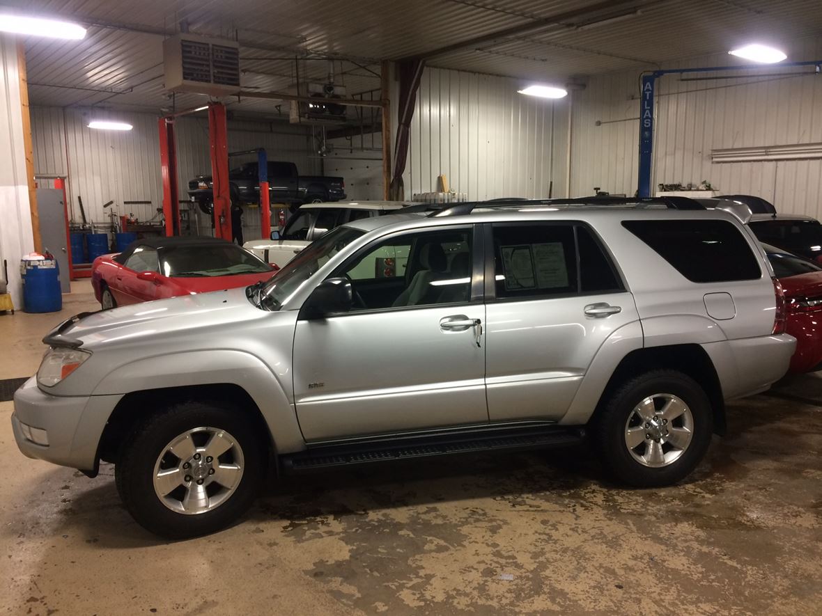2005 Toyota 4Runner for sale by owner in Aurora