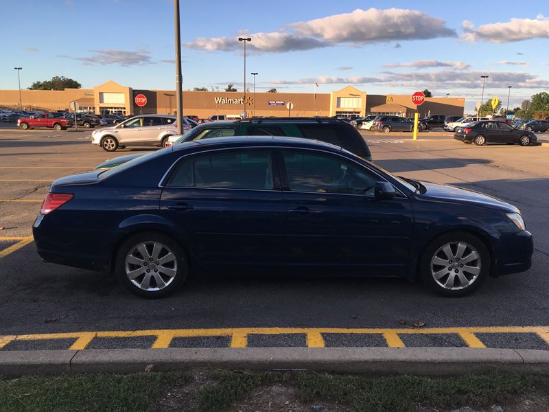 2006 Toyota Avalon for sale by owner in Butler