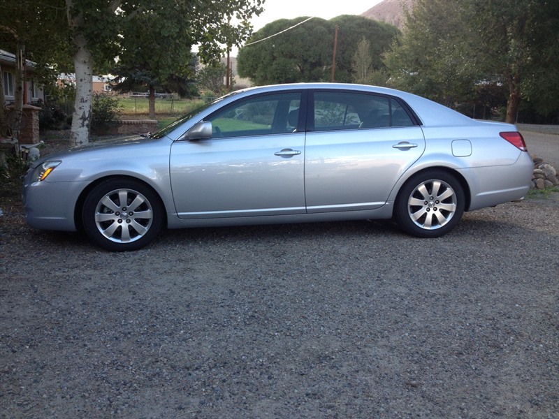 2007 Toyota Avalon for sale by owner in PALISADE