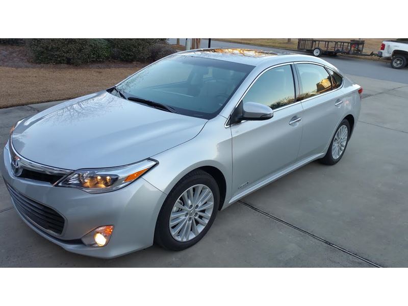 2013 Toyota Avalon Hybrid for sale by owner in WEST COLUMBIA