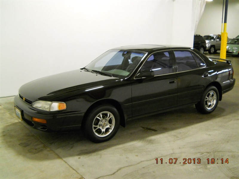 1996 Toyota Camry for sale by owner in PUYALLUP