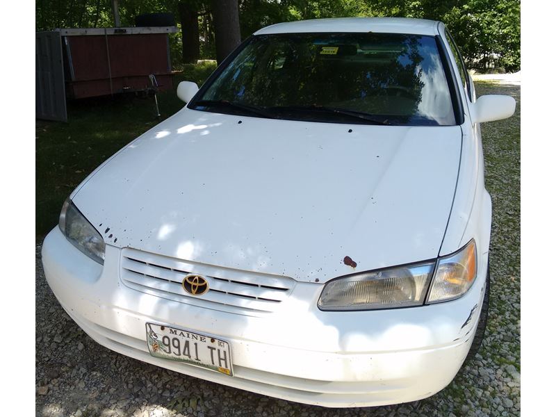 1998 Toyota Camry for sale by owner in York Harbor