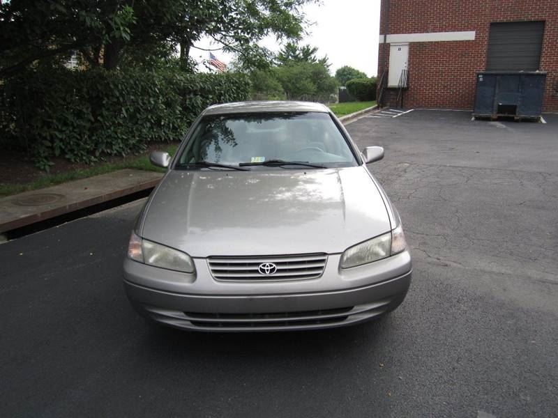1998 Toyota Camry for sale by owner in Acton
