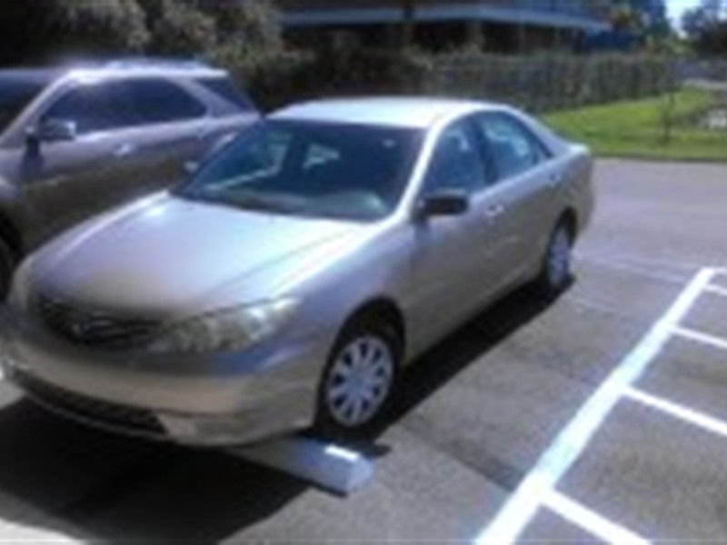 2005 Toyota Camry for sale by owner in TARPON SPRINGS