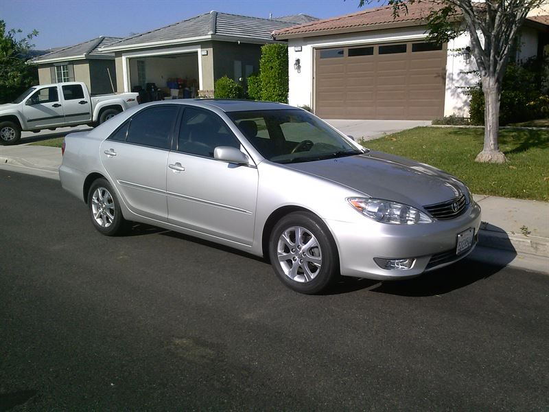 2005 Toyota Camry for sale by owner in SUN CITY