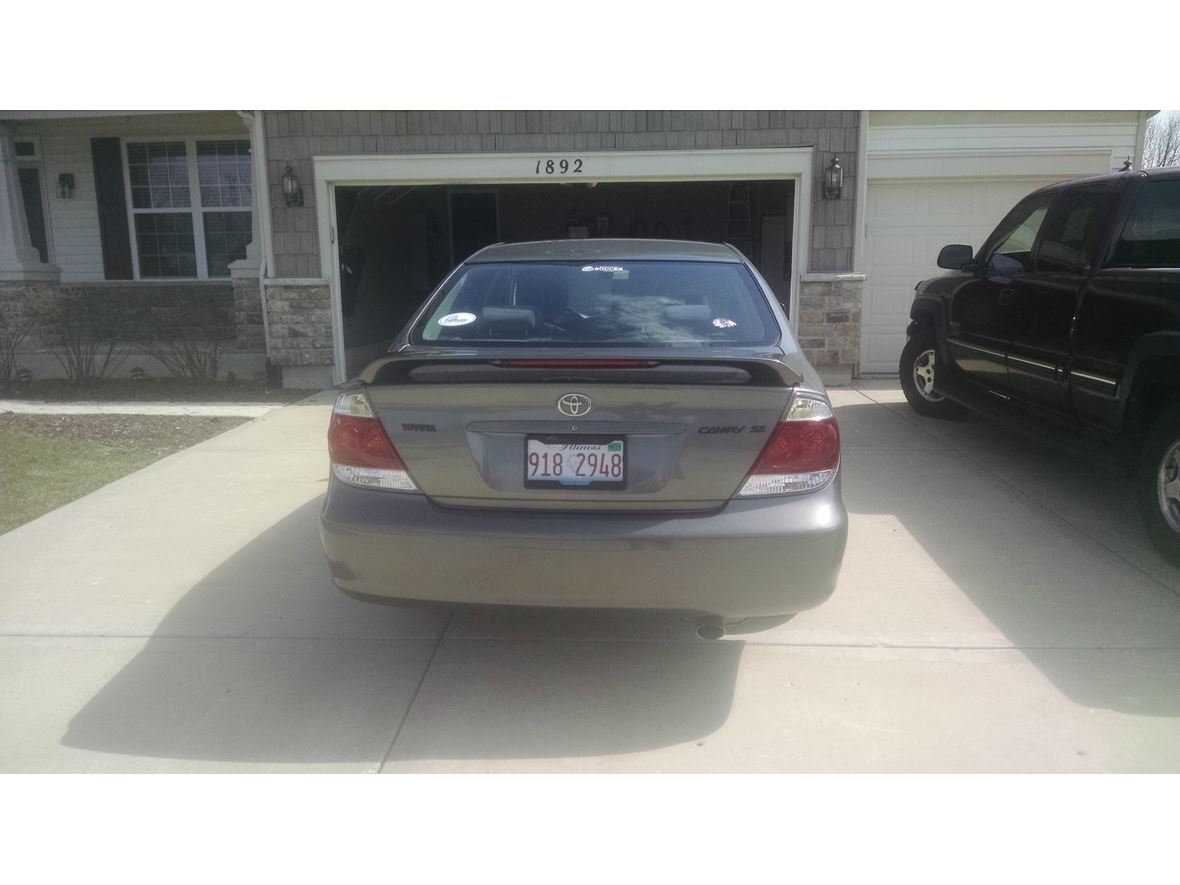 2005 Toyota Camry for sale by owner in Wauconda