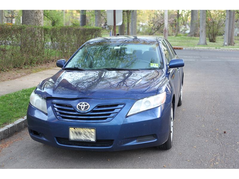2009 Toyota Camry for sale by owner in Cranford
