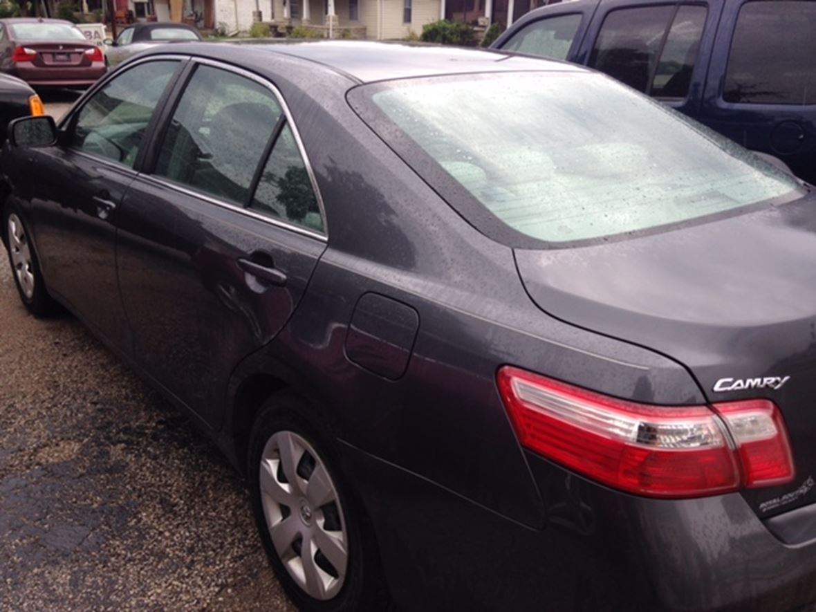 2009 Toyota Camry for sale by owner in Bloomington