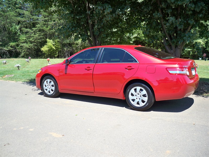 2010 Toyota Camry for sale by owner in CHARLOTTE