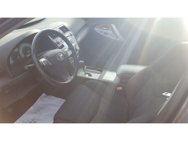 2010 Toyota Camry for sale by owner in Bloomington