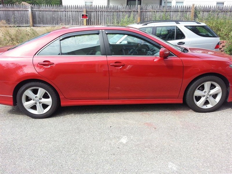 2011 Toyota Camry for sale by owner in NASHUA