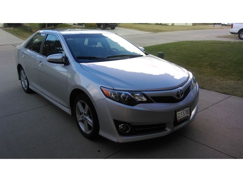 2012 Toyota Camry for sale by owner in BRUNSWICK