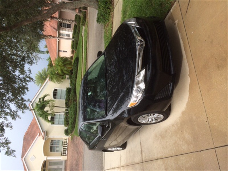 2014 Toyota Camry for sale by owner in VENICE