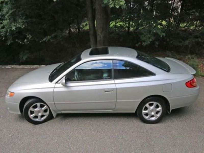 2002 Toyota Camry Solara for sale by owner in Roanoke