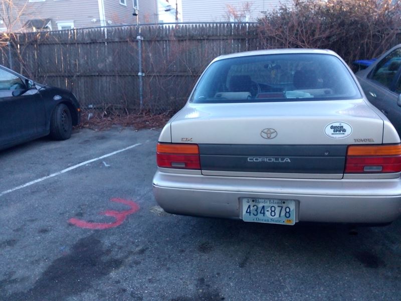1993 Toyota Corolla for sale by owner in Providence