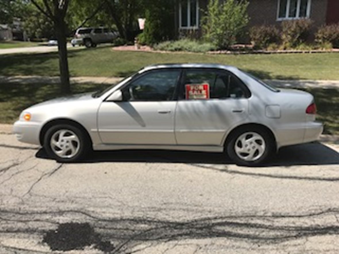 2000 Toyota Corolla for sale by owner in Orland Park