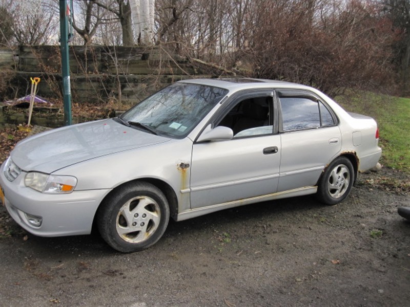 2001 Toyota Corolla for sale by owner in CANANDAIGUA