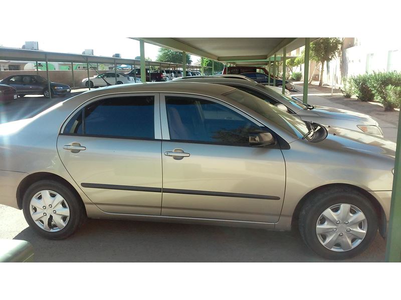 2004 Toyota Corolla for sale by owner in EL CENTRO